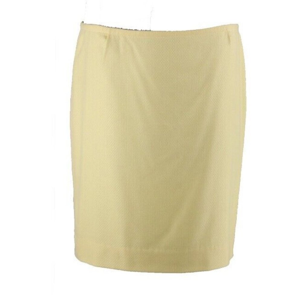 Classic Women's Pencil Skirt in Pale Yellow